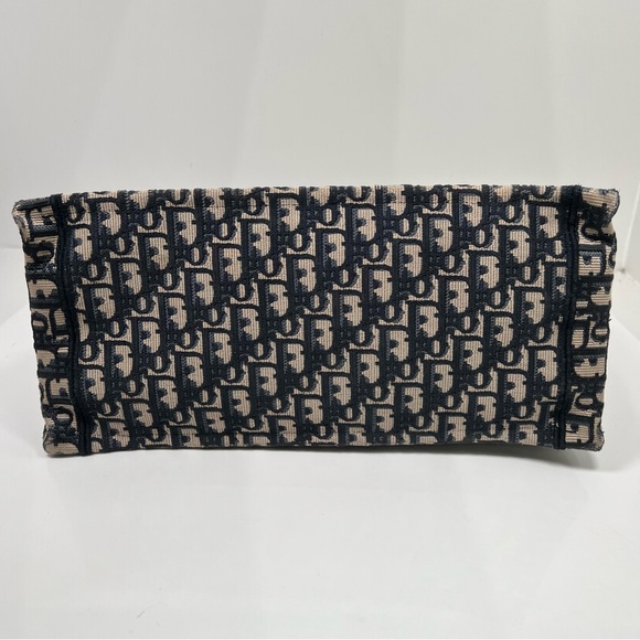 Dior Womens Medium Dior Book Tote Bag Oblique Motif Cotton Ercu/Blue Pre-Owned - Picture 6 of 15